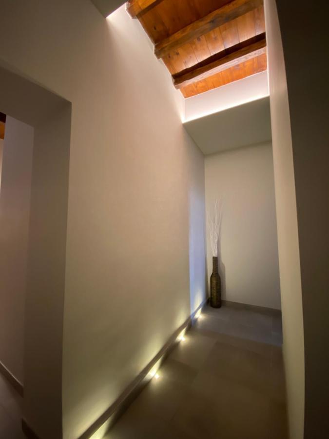 Soha Piazza Di Spagna Boutique Рим Екстериор снимка