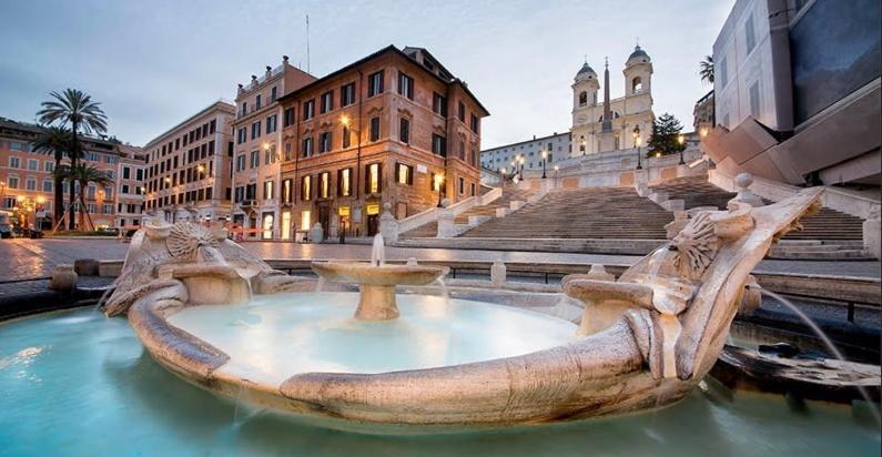 Soha Piazza Di Spagna Boutique Рим Екстериор снимка